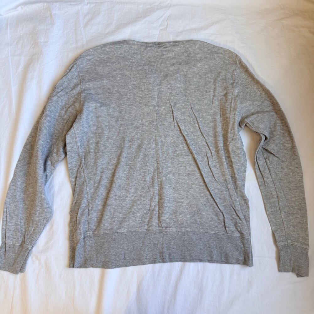 Gap Heather Gray Crewneck Long Sleeve Sweater Size M - Picture 9 of 9